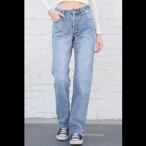 NWOT “Addison” brandy melville jeans (John Galt)